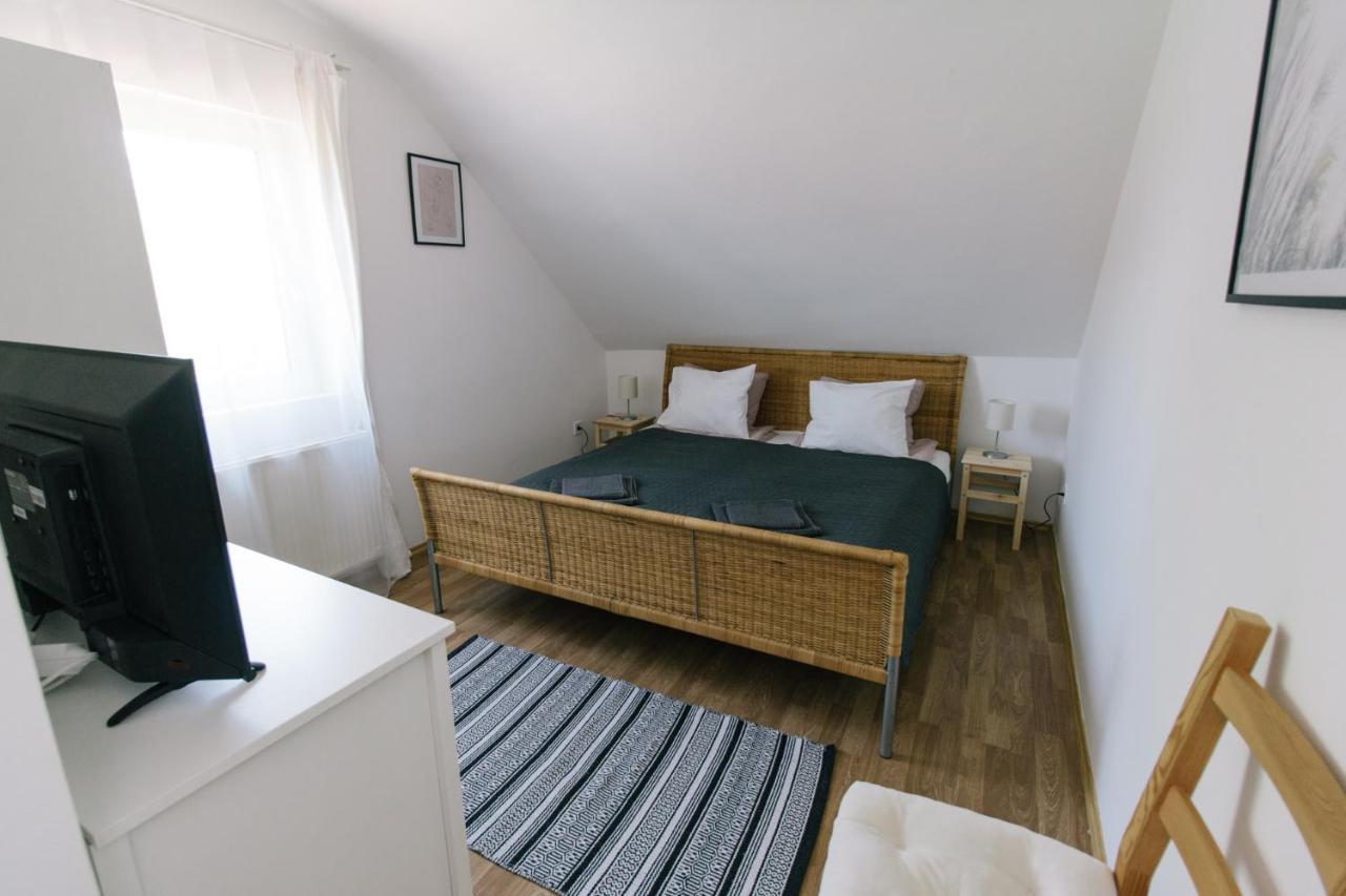 Alle Bed & Breakfast Keszthely Exterior photo