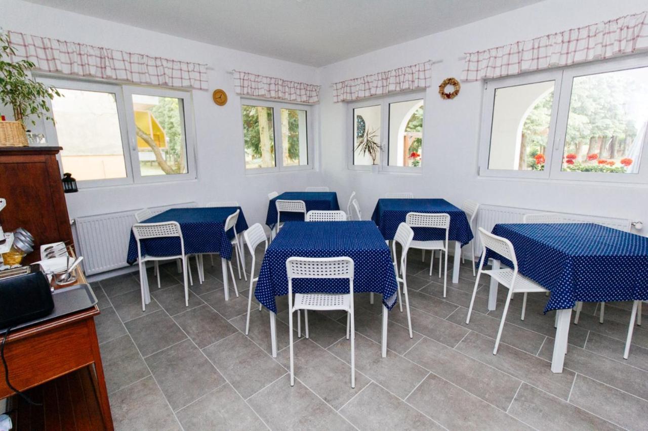 Alle Bed & Breakfast Keszthely Exterior photo